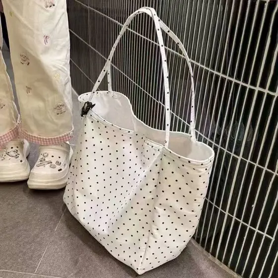 Bolsa de lona japonesa coreana de grande capacidade 2026 bolinhas novo estilo versão coreana bolsa estilo coreano de um