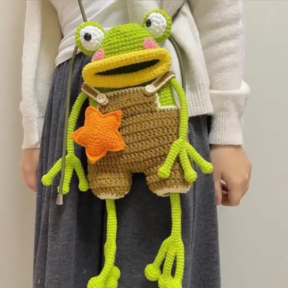 Lã crochê boca grande sapo telefone móvel salsicha mão-malha diy Material caseiro feio bonito saco do mensageiro pai-fil