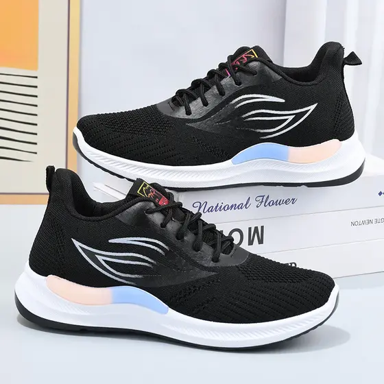 Tênis feminino leve tênis de corrida 2024 primavera verão novo estilo respirável Flyknit antiderrapante sola macia senho
