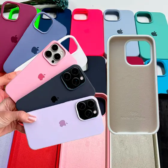 Capinha Case iPhone 15/15 Pro/15 ProMax  Silicone Aveludada Capa Premium