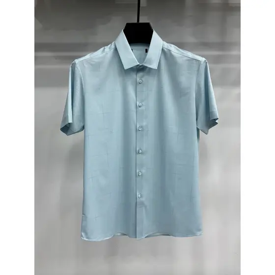 Etiqueta de corte de uma linha confortável pele-amigável sem costura suave verão masculino simples impresso lapela camis