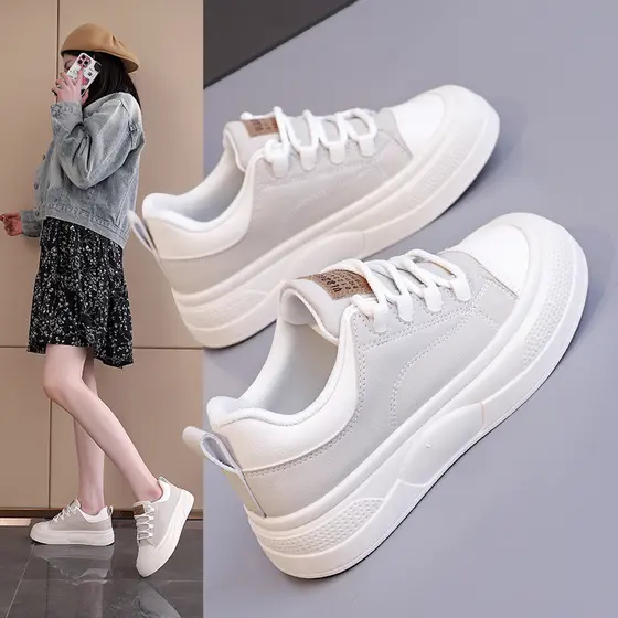 2026 primavera sapatos brancos versão coreana estudante feminino aumentado tênis esportivos de sola grossa sapatos casua