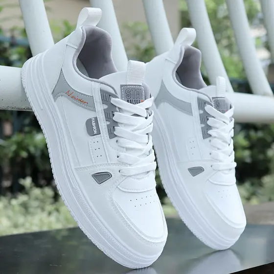 Sapatos masculinos de outono 2025 novo estilo leve All-Match sapatos esportivos de sola macia antiderrapante tênis de co