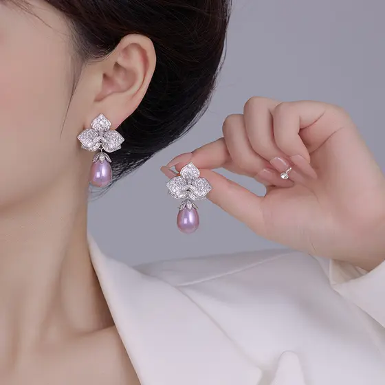 S925 prata agulha gota de água pérola pétala brincos Micro-incrustado zircão europeu americano indústria pesada luz luxo