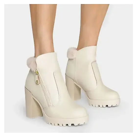Bota Feminina Moleca Salto Alto Tratorada 5325.121