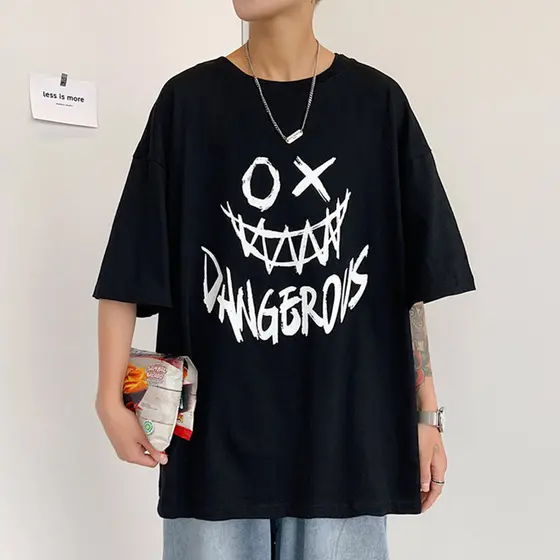 2024 novo estilo verão algodão camiseta masculina de manga curta Street Wear solto meia manga camiseta estilo Hong Kong