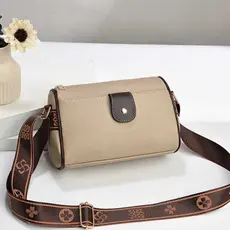 Bolsa feminina mensageiro novo estilo elegante All-Match bolsa de ombro couro macio grande capacidade bolsa de moedas do
