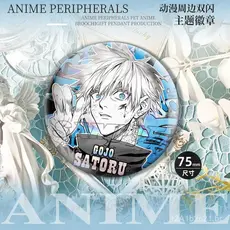 Crachás de dupla face feitos por fãs de Jujutsu Kaisen, com Gojo Satoru, Geto Suguru, Fushiguro Megumi, Yuta Okkotsu e o
