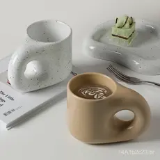 Canecas de cerâmica Beihanmei, elegantes xícaras de café, copos para beber, conjuntos para casais, copos criativos para