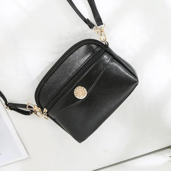2024 novo estilo Multi-camada bolsa de couro macio senhoras de meia idade saco do mensageiro All-Match simples S