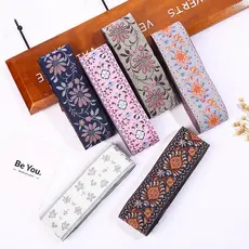 Fornecido diretamente pelo fabricante, renda multicolorida em estoque, acessórios de renda de estilo étnico, fita bordad