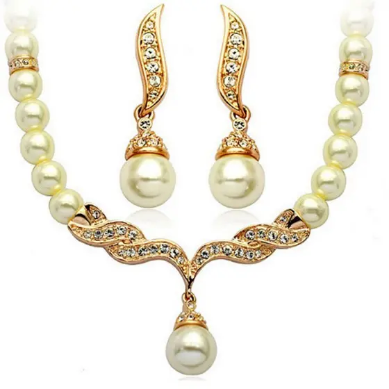 Conjunto de colar e brincos de pérolas com detalhes de diamante em liga metálica, popular na Europa e América, conjunto