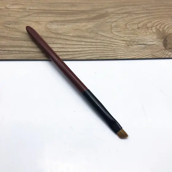 Guerlain Amarelo Lobo Cabelo Pequeno Pincel de Sobrancelha Pincel de Pó de Sobrancelha Nevoeiro Sobrancelha Selvagem Pin