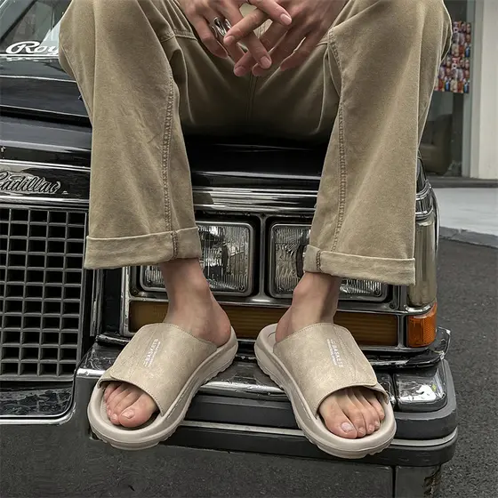 2025 novo estilo chinelos masculinos casa ao ar livre wear High-End verão sandálias masculinas chinelos resistentes ao d