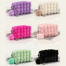 Necessaire de Pelúcia Fofa, Resistente e Prática para Organizar Cosméticos e Itens Pessoais