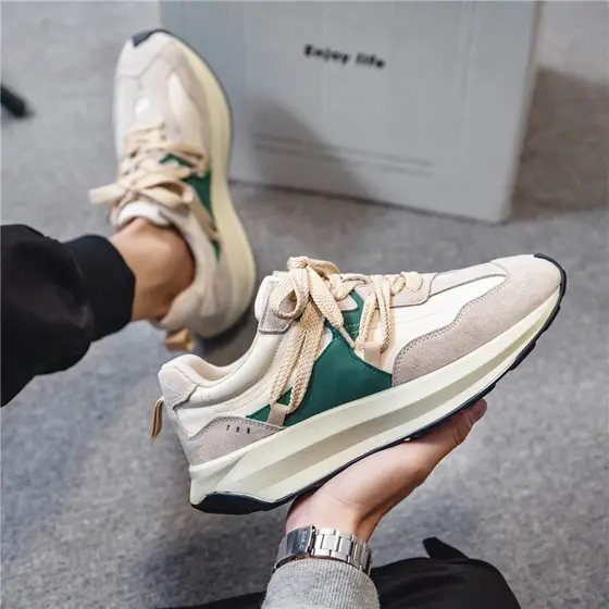 2026 novo estilo de verão sapatos masculinos verão esportes correndo aumentando All-Match influenciador Casual venda que