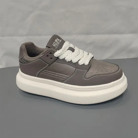 Outono inverno novo estilo de sola grossa sapatos masculinos tênis casuais tênis de cano baixo 2026 All-Match tênis juve