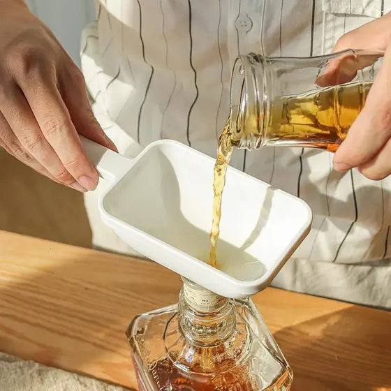 Funil selecionado japonês, dispensador de cozinha de grande calibre, chaleira de plástico para levantamento de vinho, ga