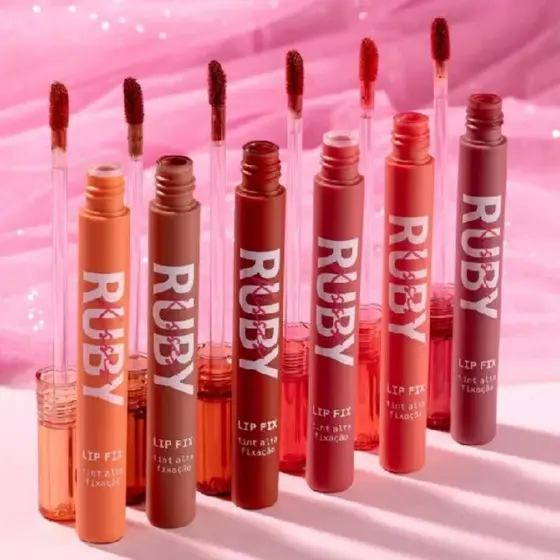 Lip Fix Glossy Ruby Kisses | Gloss Labial Brilho Intenso e Longa Duração
