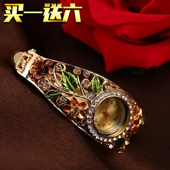 relogio feminino relogio feminino pequeno Relógio feminino estilo requintado luz luxo nicho cravejado de diamantes all-m