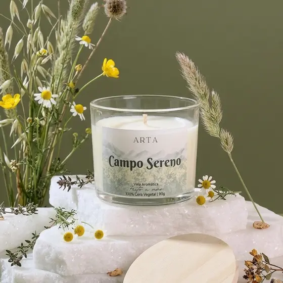 Vela Aromática Artesanal Campo Sereno Ervas Frescas Premium Presente e Decoração 90g 100% Vegetal