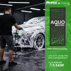 Aquo Shampoo Automotivo Neutro Alcance Concentrado 1 Litro
