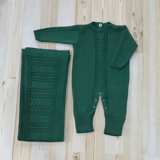 Kit 2 Manta e Macacão de Tricot Trança Central Bebê Saida Maternidade