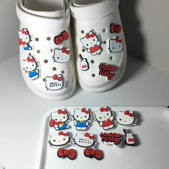 Botões Decorativos para Sapatos, Conjunto de Acessórios de PVC Vermelho com Tema de Desenho Animado, Charms Fofos para S