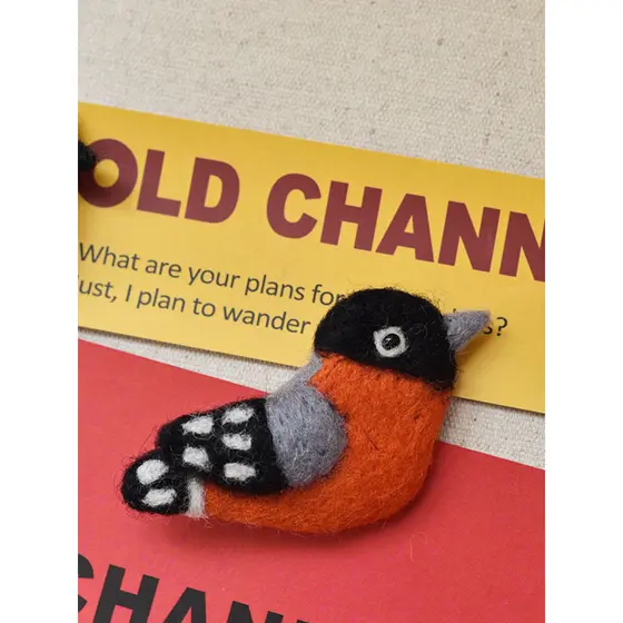 Único na moda casal broche nepalês artesanal lã feltro saco decoração pino acessórios boneca crachá ins feminino