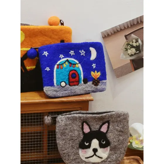 Nepal artesanal lã feltro moeda bolsa filhote de cachorro bonito fone de ouvido saco titular do cartão armazenamento seg