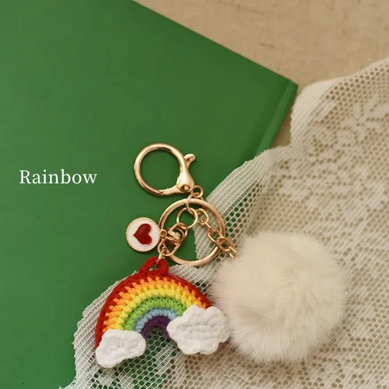 Feito à mão lã crochê produto acabado bola de lã arco-íris carro chaveiro de Metal bonito menina saco de sol pingente