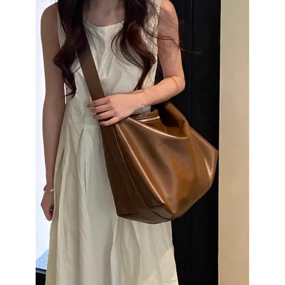 Hong Kong IT HKins Japonês Retro High-End Commuter Tote Bag 2026 Novo Estilo Bolsa Mensageiro de Ombro de Grande Capacid