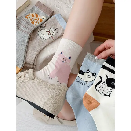 Meias meias tubo médio 26 gato ins meias femininas na moda desossadas finas dos desenhos animados meias de algodão casal