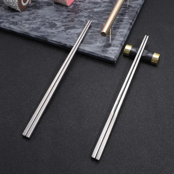 Pauzinhos de titânio puro para uso doméstico, resistentes a mofo e antibacterianos, utensílios de mesa portáteis para ca