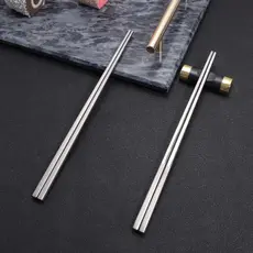 Pauzinhos de titânio puro para uso doméstico, resistentes a mofo e antibacterianos, utensílios de mesa portáteis para ca