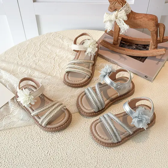 2026 verão novo estilo meninas estilo princesa crianças sandálias médias grandes sola macia moda sapatos romanos