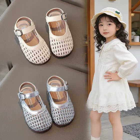 2026 Novo estilo meninas verão sola macia respirável sandálias de princesa 1-6 anos de idade