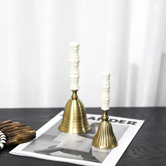 Ornamentos de sino de jantar com manivela manual de latão europeu, luz francesa, luxo, criativo, decoração de mesa para