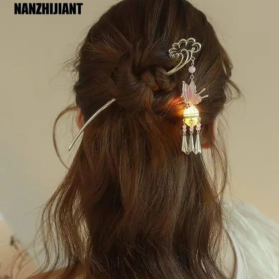 NANZHIJIANT Grampo De Cabelo Com Lanterna Brilhante , Luz LED Pérola , Bastão Borla , Luminescente