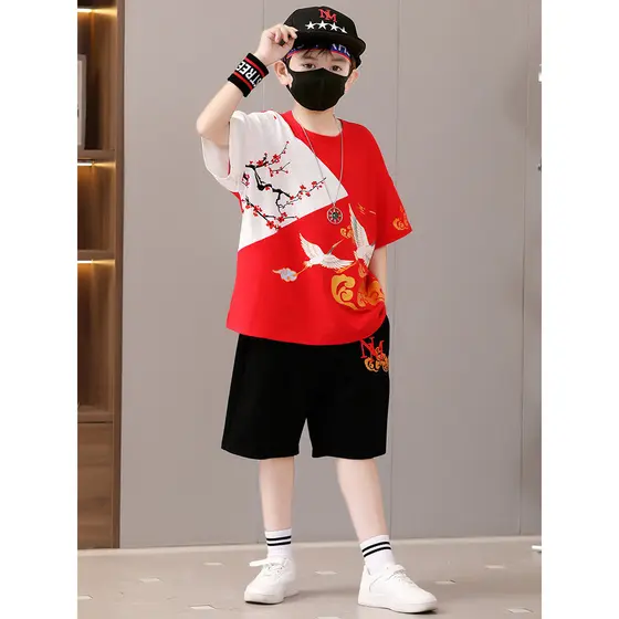 Nacional na moda roupas infantis meninos roupas de verão 2026 novo estilo grandes crianças de manga curta camiseta verme