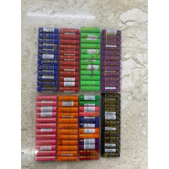 Kit 12 Batons Mágicos 24H Cor Sortida Lipstick Hidratante Longa Duração Para Revenda