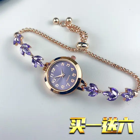 relogio feminino pequeno delicado relogio feminino luxo Relógio feminino pulseira nicho luz luxo Medieval Design