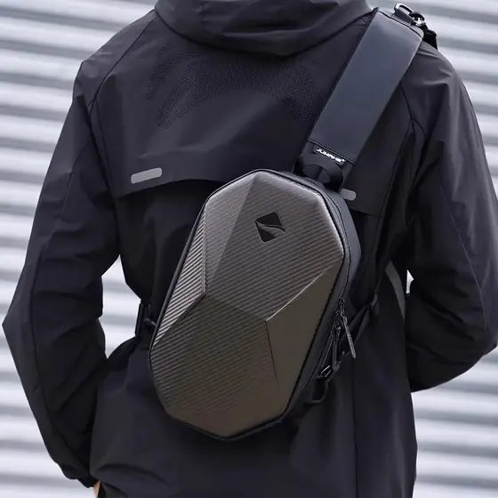 Alemanha 2026 novo estilo funcional saco de peito masculino à prova dwaterproof água saco de casca dura esportes masculi