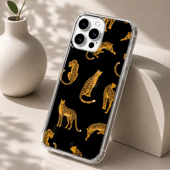 Capinha Fashion Anti Impacto Cheetah - disponível para iPhone, Samsung, Motorola e Xiaomi