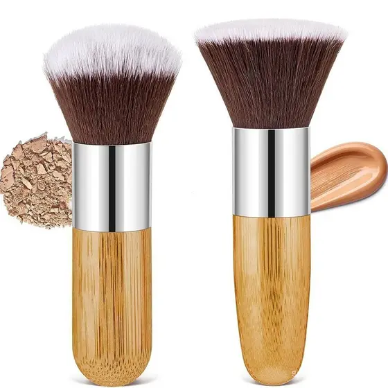 Tessco traz para você o Pincel Retrátil Kabuki para Maquiagem, adequado para base, blush e bronzer.