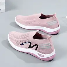 Idosos de meia-idade novo estilo mãe sapatos de caminhada baixo-topo deslizamento em sapatos quentes sola macia All-Matc