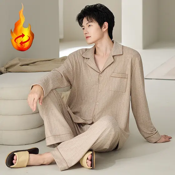 2025 primavera outono alemão veludo lapela pijamas masculinos simples Casual moda confortável Homewear pijamas manter qu