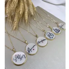 Colar Corrente Madrepérola Redondo Amor/ Fé/ Pet/ Gratidão/ Mãe Folheado Ouro 18k Gargantilha Tendência Moda