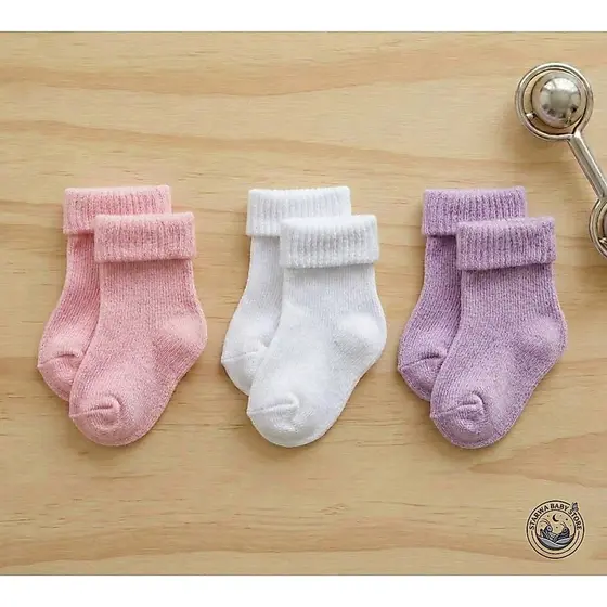 Kit 3 Pares de Meias para Bebê Recém Nascido RN Menino Menina Liso Conforto Saída de Maternidade Enxoval (0 a 10 Meses)