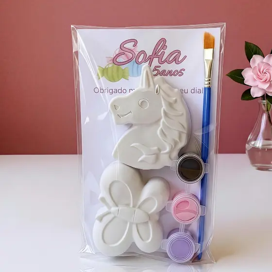 Lembrancinha para Pintar em Gesso | Kit Infantil Personalizado com 2 Peças + 3 Tintas + Pincel